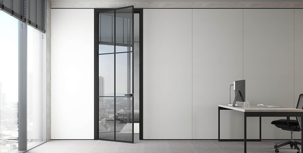Loft 15 — Распашная дверь с минимальным алюминиевым профилем 18мм